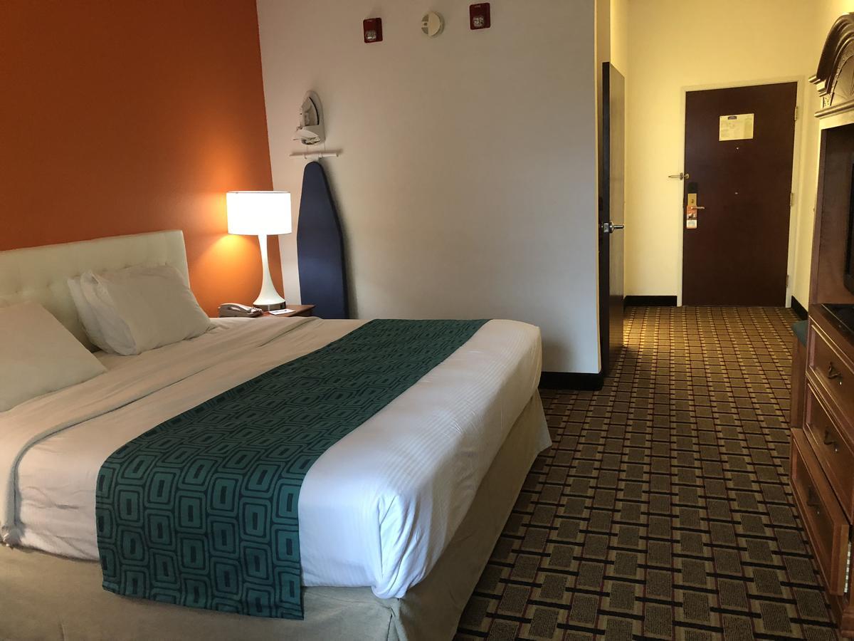 Howard Johnson By Wyndham Airport Louisville Exteriér fotografie